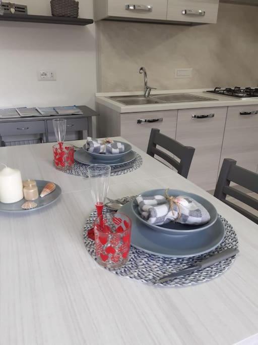 Casa Vacanze Con Giardino I Girasoli - Cin It 09006 - 9 C 2000 R4042- Sorso Dış mekan fotoğraf
